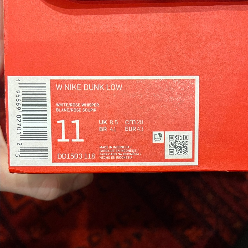 Nike Rose Pink Dunks - Picture 2 of 2